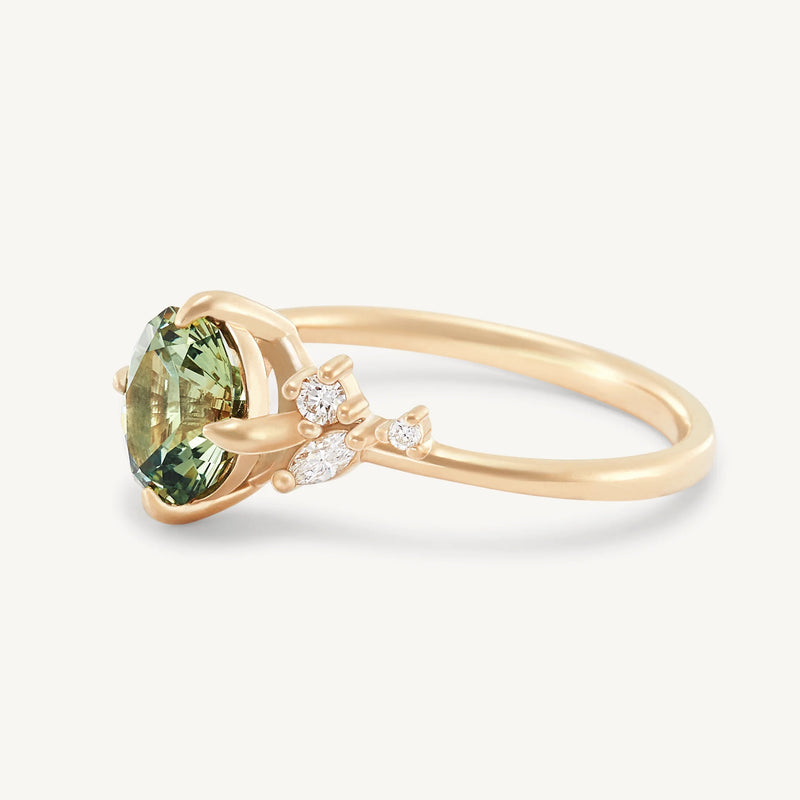 full moon blossom one-of-a-kind - 14k yellow gold ring, green sapphire AC