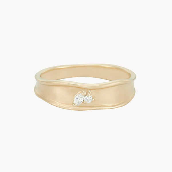 the kindred spirits lean on me band ring - 14k yellow gold, diamonds