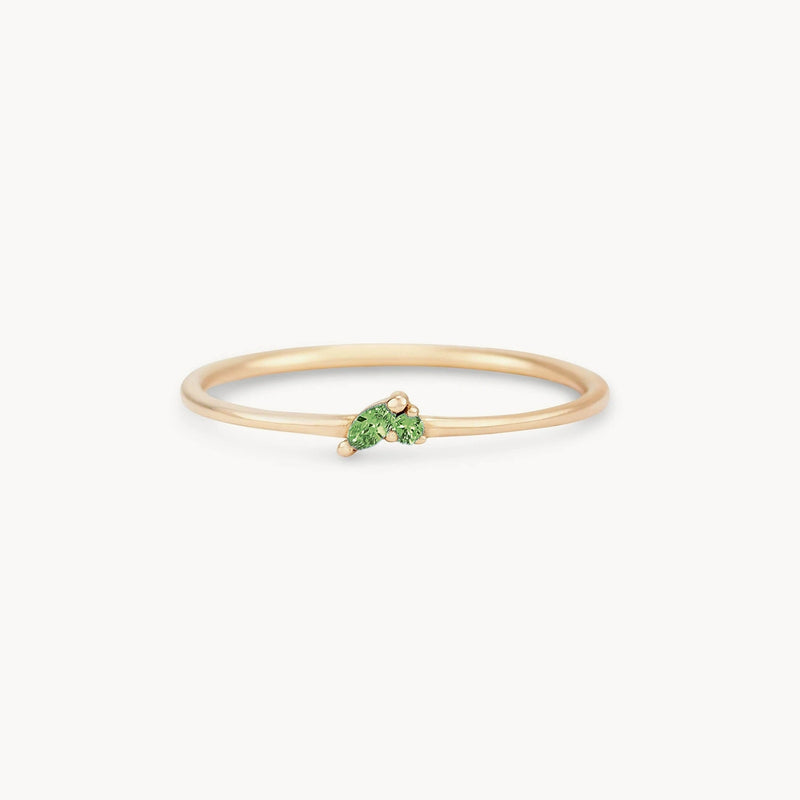 Lean on me emerald ring - 10k yellow gold, emerald