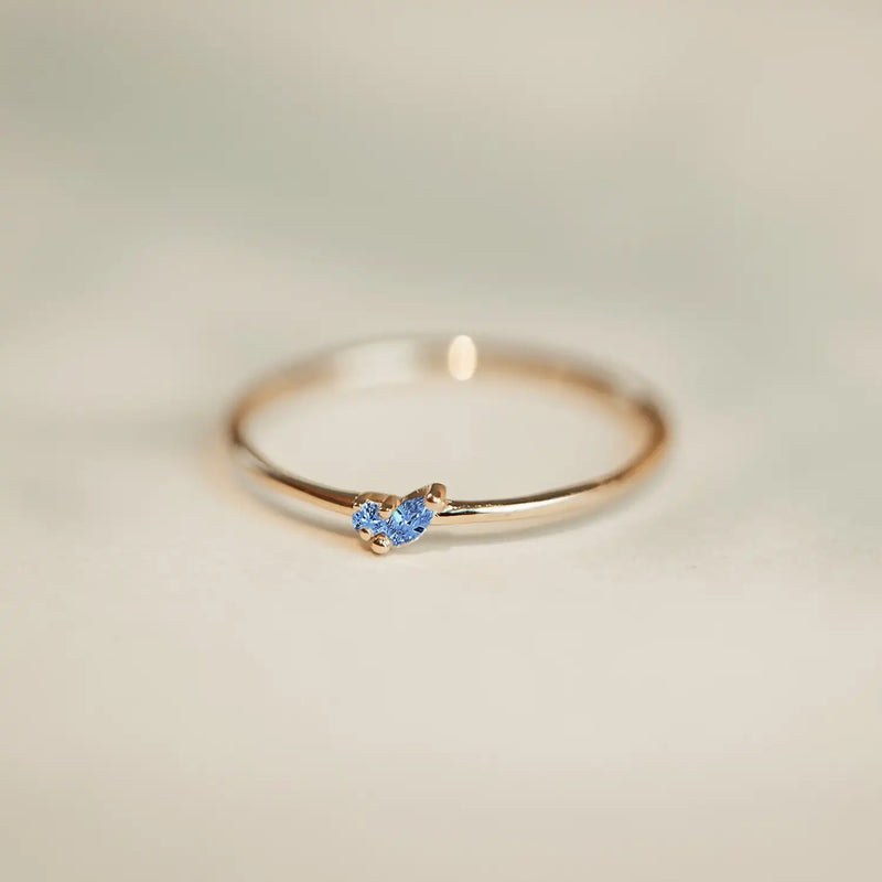 Lean on me blue sapphire ring - 10k yellow gold, blue sapphire