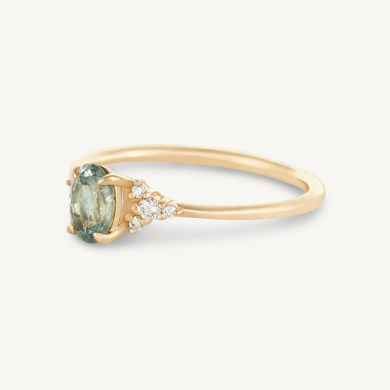 lovers glance one-of-a-kind - 14k yellow gold ring, icy blue oval sapphire