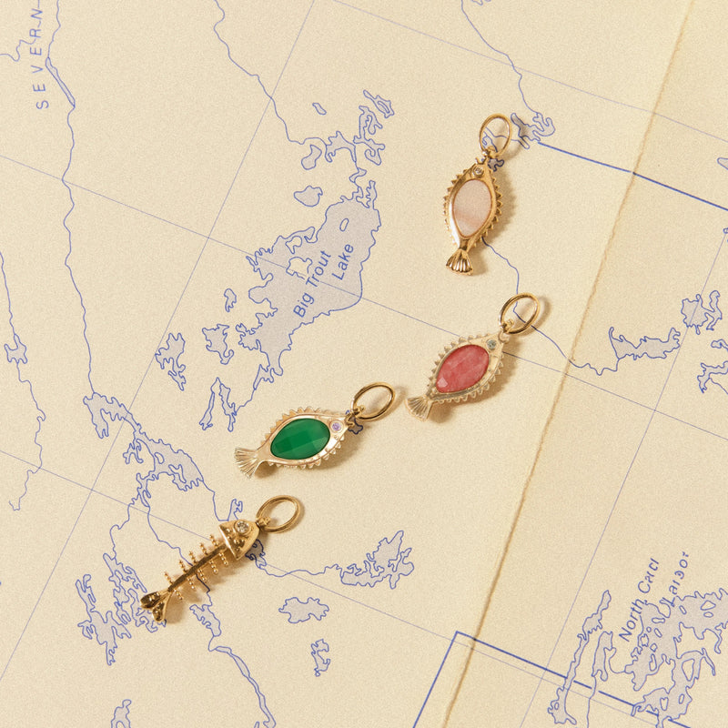 poisson de liberté rhodochrosite fish charm - 10k yellow gold, rhodochrosite, ruby, diamond