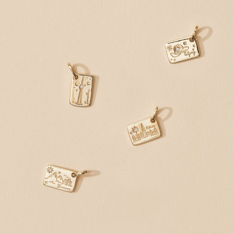 calgary postcard & chain bundle - 10k yellow gold, brilliant diamond