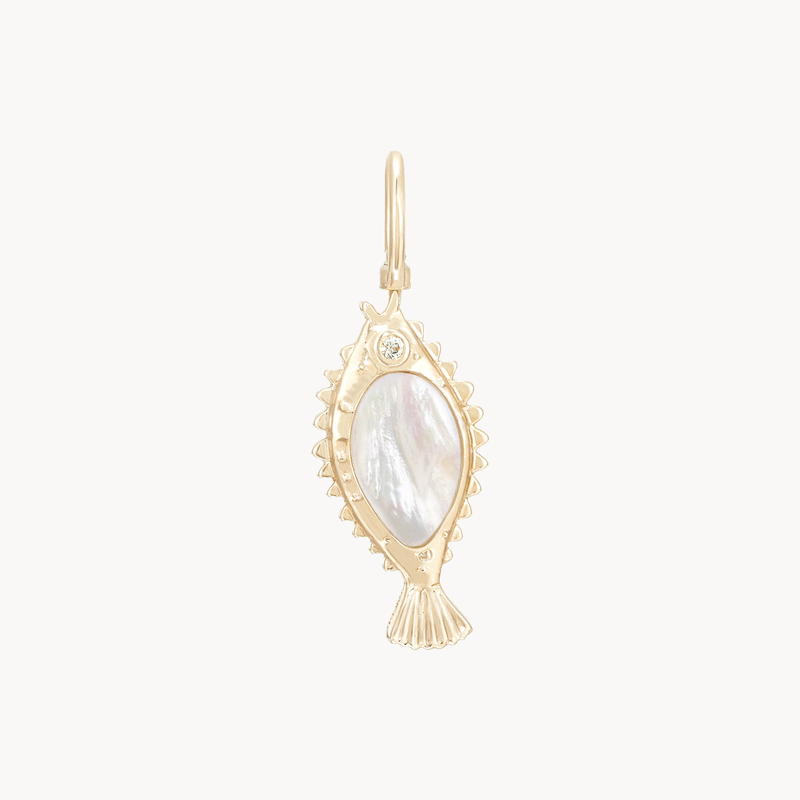poisson de liberté duo - 10k yellow gold, mother of pearl, chrysoprase,