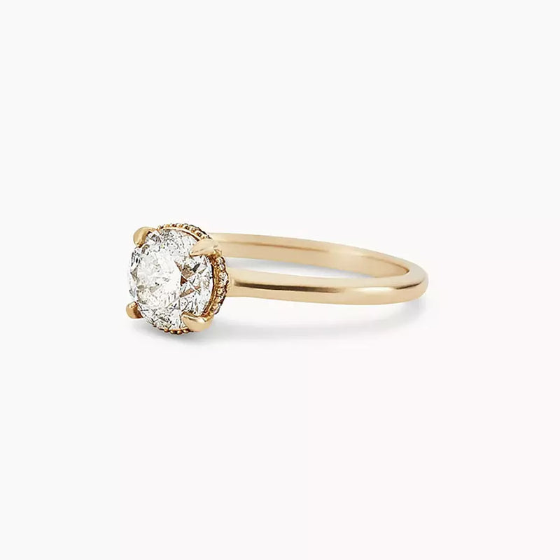 0.7 ct marquesa ring - yellow gold, white diamonds