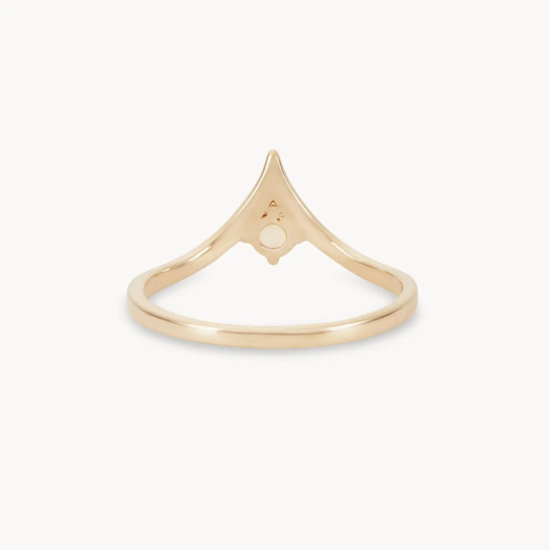 Fortuity opal ring - 14k yellow gold